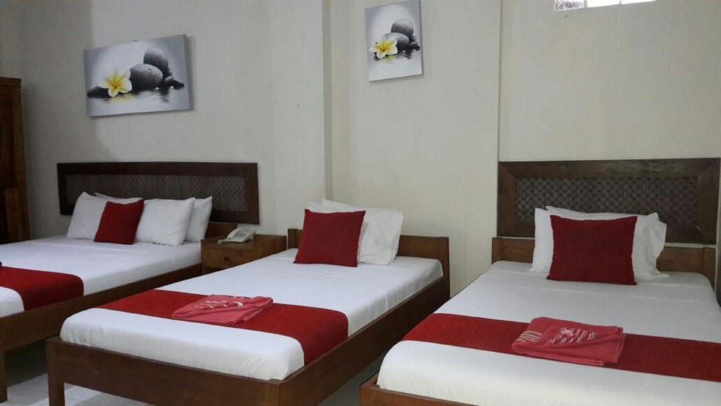 Secret Garden Inn Kuta  Exterior photo